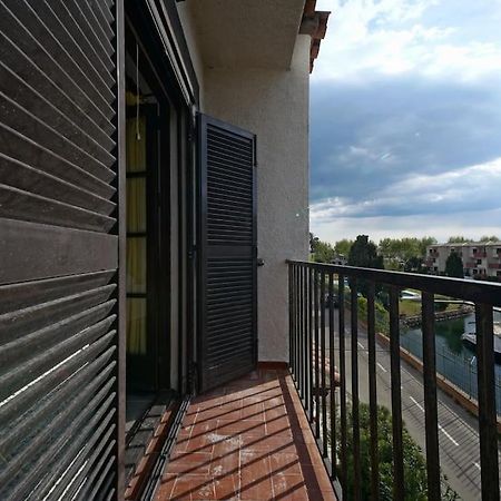 Bonito Apartamento Equipado, Cerca De La Playa Empuriabrava Ngoại thất bức ảnh